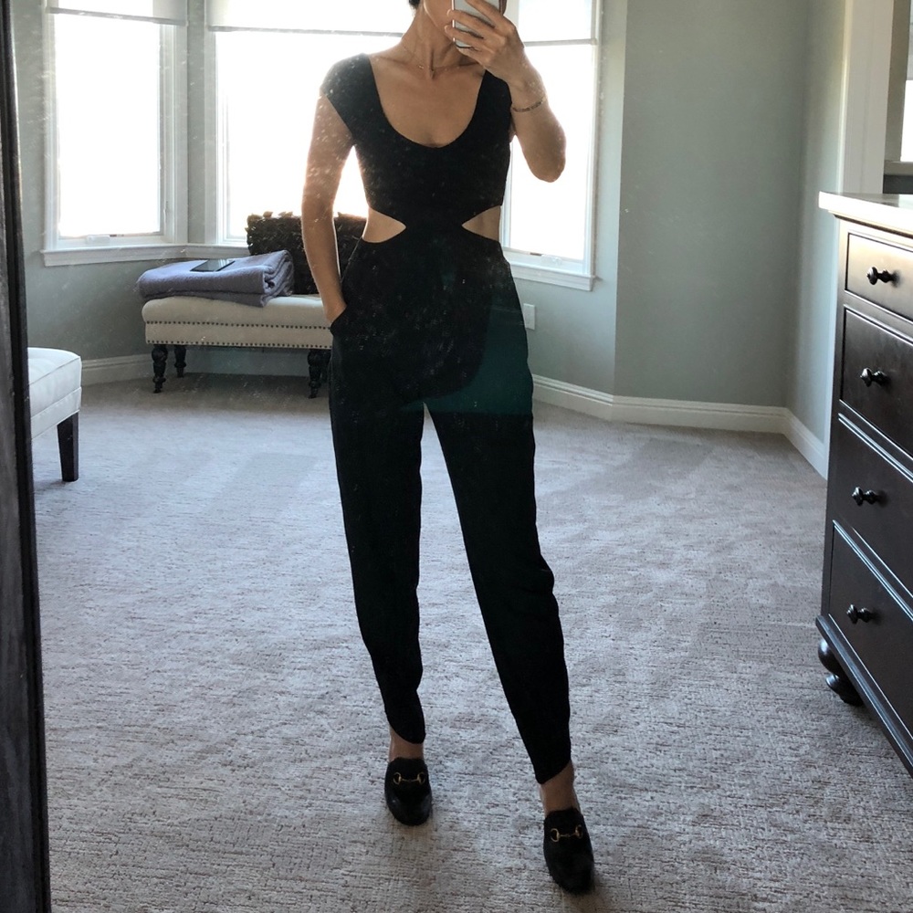 NWOT Bebe cutout jumpsuit xxs